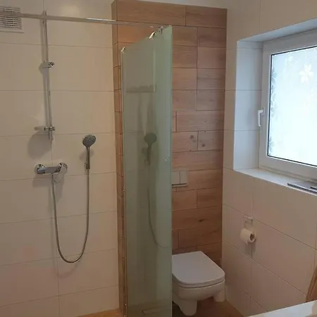 Przy Samym Jeziorze * 올슈틴